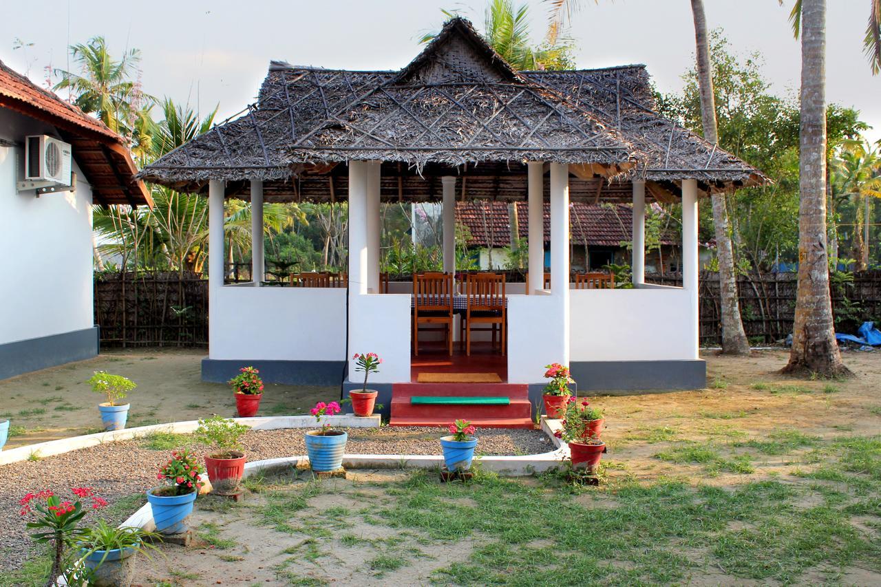 Kochi Breeze Backwater Homes מראה חיצוני תמונה